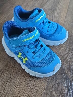 Under Armour Kids Blue and Neon Yellow Athletic Sneakers